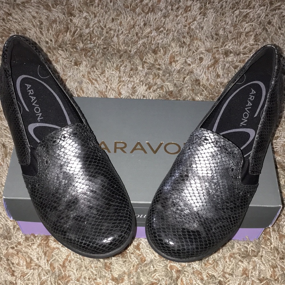 Aravon Adalyn shoes